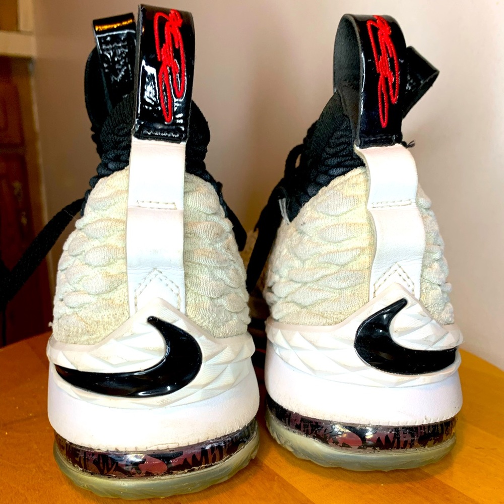 LaBron 15s ‘Graffiti’
